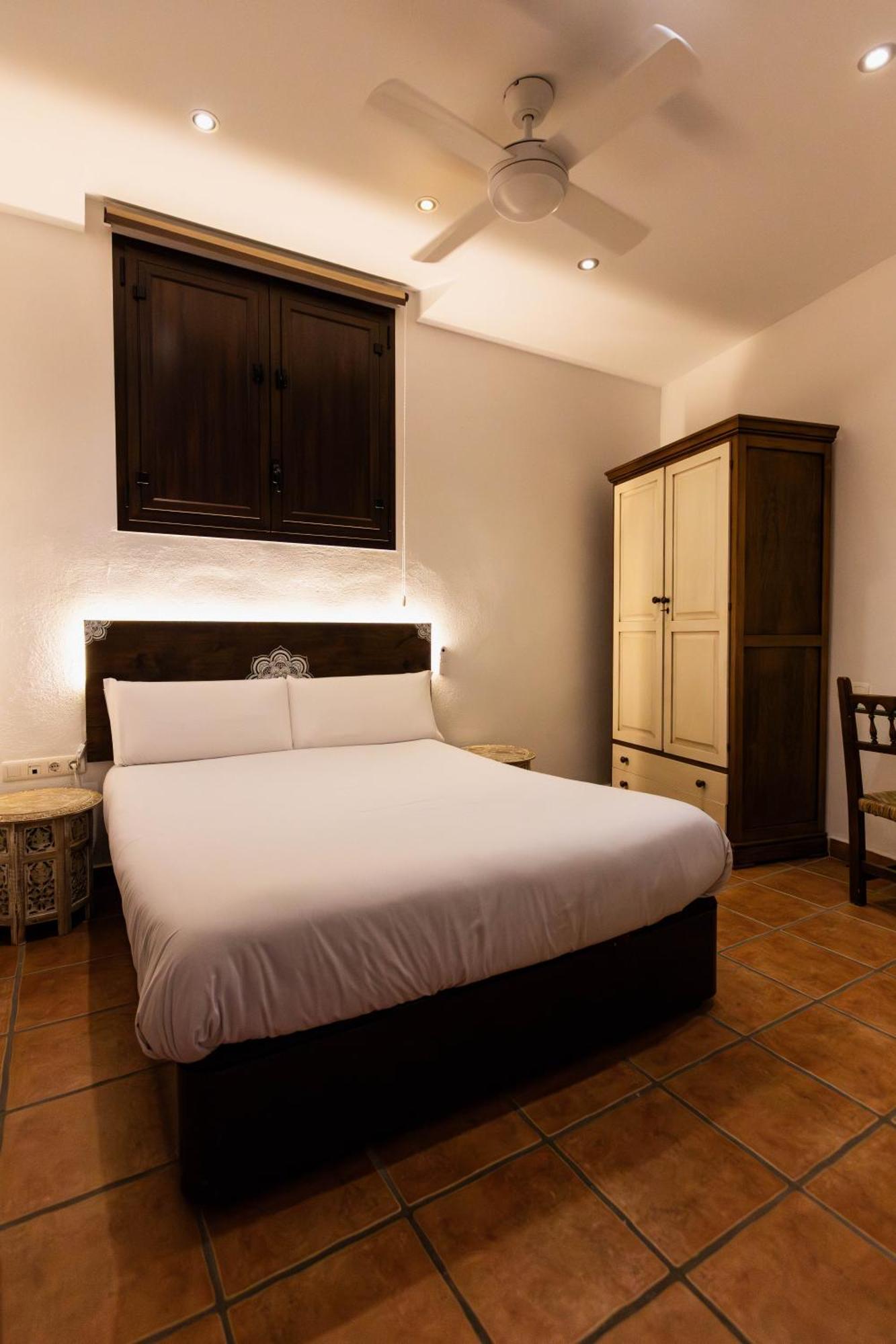 Apartamento Centrico Con Patio Exterior En El Mejor Barrio De Granada El Realejo Kültér fotó